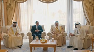 خلال الاجتماع