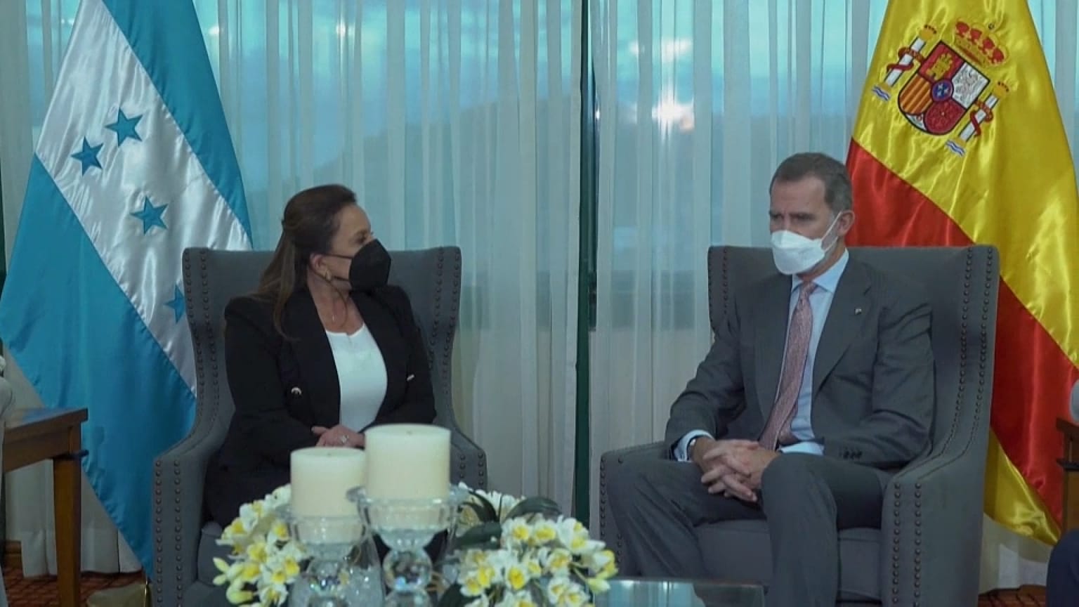 La presidenta electa, Xiomara Castro, y el rey de España, Felipe VI, durante un encuentro, 26/1/2022, Tegucigalpa, Honduras