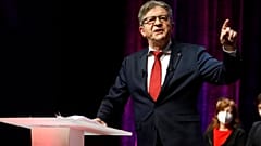 Jean-Luc Mélenchon, az Engedetlen Franciaország mozgalom alapítója kampánygyűlést tart Strasbourgban 