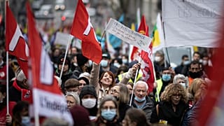 "Tout augmente, sauf nos salaires !":  journée de grèves et de manifestations en France 