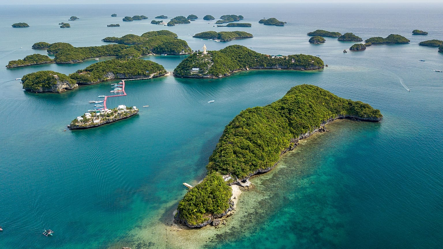 Islands in the Philippines