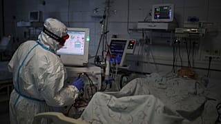 В России число зарегистрированных новых случаев приближается к 100 тысячам в день