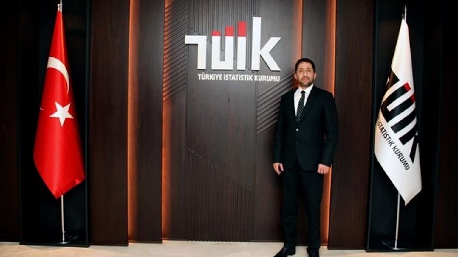 TÜİK Başkanı Erdal Dinçer görevden alındı