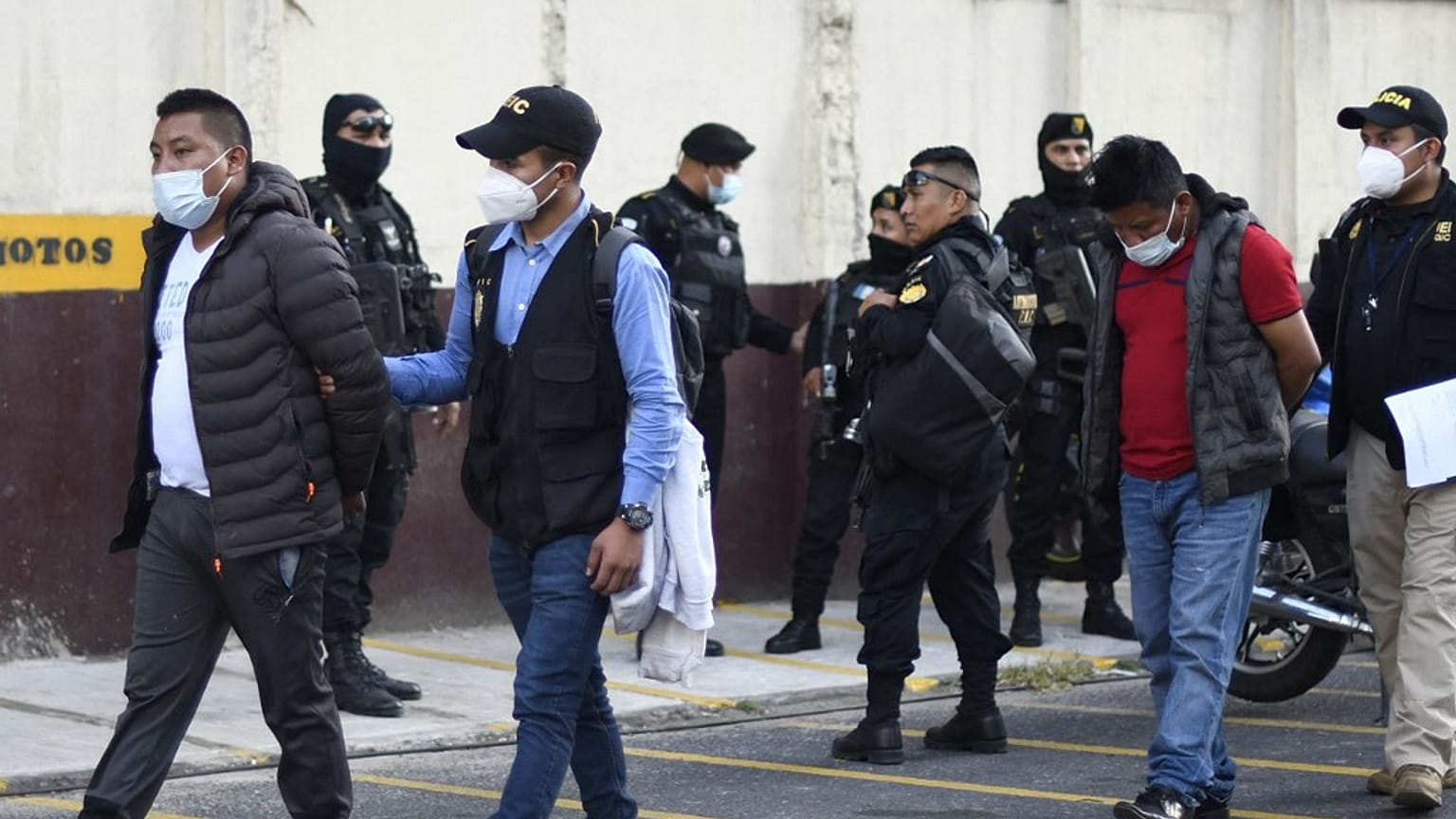 Sicherheitskräfte in Guatemala nehmen mutmaßliche Schlepper fest 