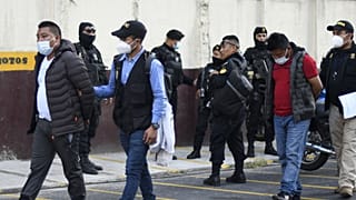Sicherheitskräfte in Guatemala nehmen mutmaßliche Schlepper fest 