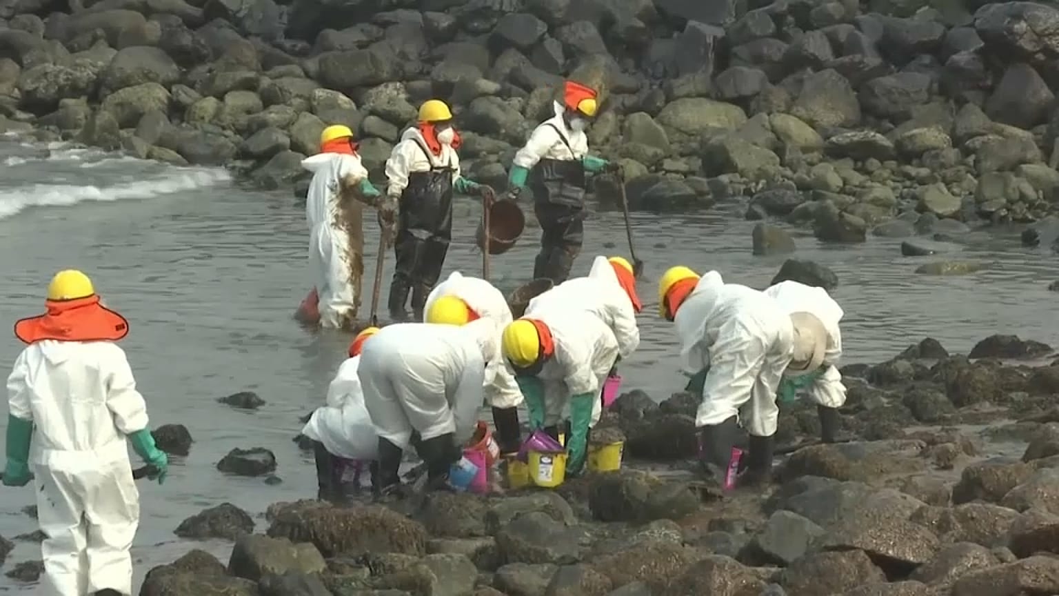 Nach Ölkatastrophe vor Peru: Protest für mehr Umweltschutz