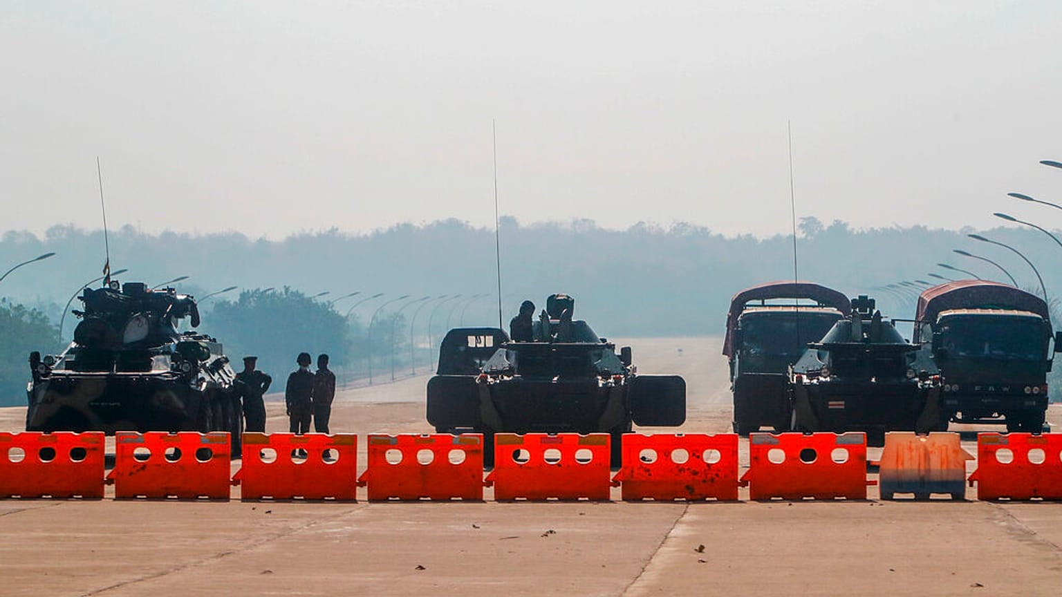  Myanmar'da yapılan darbe 2016 yılından beri Afrika dışında yaşanan tek başarılı darbe oldu