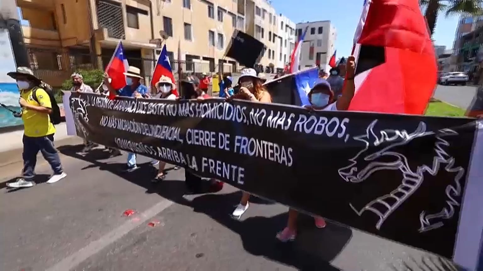 Los manifestantes centraron sus protestas en los venezolanos que llegan indocumentados
