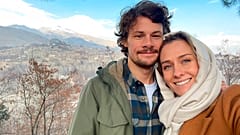 Yeni Zelandalı gazeteci Charlotte Bellis ve Belçikalı partneri Jim Huylebroek