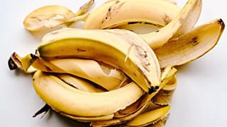Using banana skins, scientists have found a new way to produce energy from biomass.