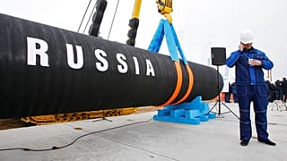 Foto de archivo del incio de la construcción del gasoducto Nord Stream en la bahía de Portovaya, Rusia, en el año 2010.