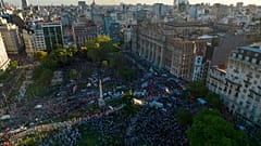 Protesta frente al Palacio de los Tribunales de Buenos Aires