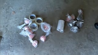 Drogas confiscadas por la policía, 2/2/2022, Buenos Aires, Argentina