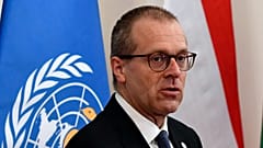 Archive - Hans Kluge, directeur régional pour l'Europe de l'OMS, lors d'une conférence de presse, le 21 avril 2021