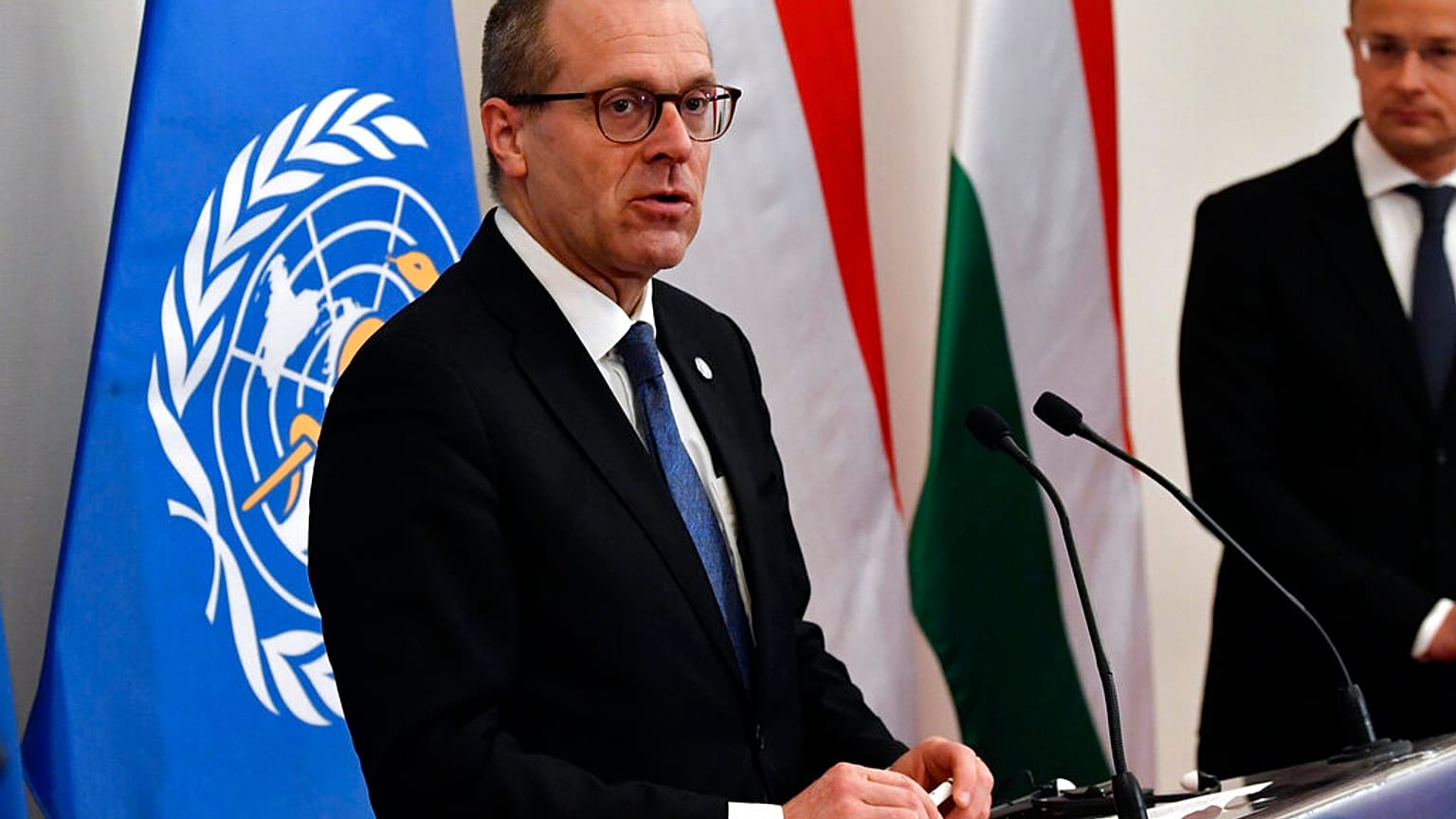 WHO-Regionaldirektor Hans Kluge bei einer Konferenz in Budapest, 21.04.2021