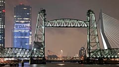 Ponte histórica de Roterdão poderá ser desmantelada, temporariamente.