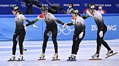 Jászapáti Petra, Liu Shaolin Sándor, Kónya Zsófia, Liu Shaoang, a magyar rövidpályás gyorskorcsolya vegyes váltó tagjai a csapatverseny elődöntője után