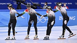 Jászapáti Petra, Liu Shaolin Sándor, Kónya Zsófia, Liu Shaoang, a magyar rövidpályás gyorskorcsolya vegyes váltó tagjai a csapatverseny elődöntője után