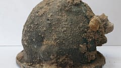 İtalya'da 6. yüzyıldan kalma savaş miğferı bulundu 