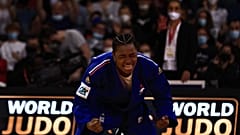 Audrey Tcheuméo a remporté pour la cinquième fois le Grand Slam de judo de Paris