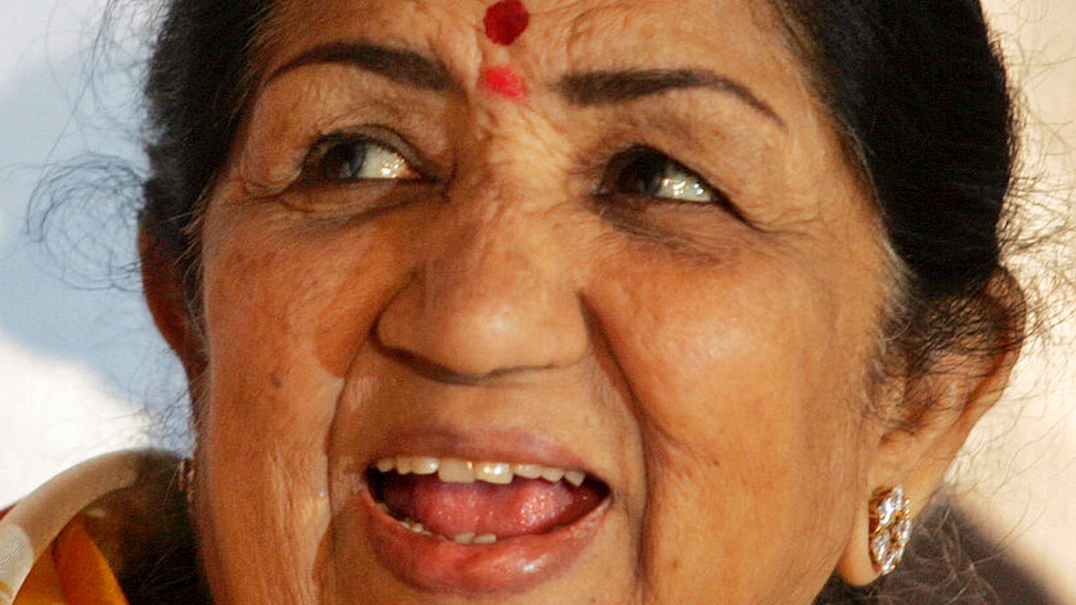 La superstar de Bollywood, surnommée "Le Rossignol de l'Inde", Lata Mangeshkar - photo du 21/06/2007