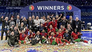Portugal celebra título de bicampeão da Europa de futsal