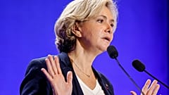 Кандидат в президенты Франции Валери Пекресс учила русский в подростковом возрасте.