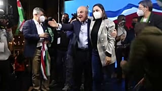 José María Figueres junto a su esposa Cinthia Berrocal Quirós, 6/2/2022, San José, Costa Rica
