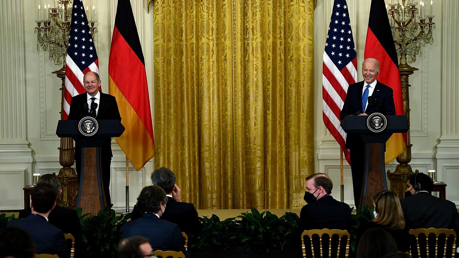 Almanya Başbakanı Olaf Scholz ve ABD Başkanı Joe Biden