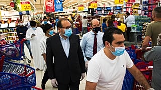 مدير المتجر أرنو بوف في سوبر ماركت كارفور دبي، الإمارات.