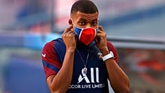 Kylian Mbappe wearing his mask before a Paris St Germain match