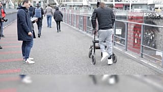 Járóképessé tették bénult betegek egy csoportját svájci kutatók