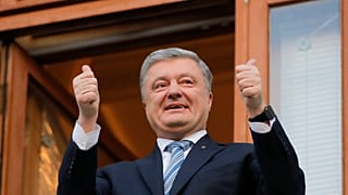 Экс-президент Украины Петр Порошенко подозревается на родине в государственной измене
