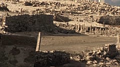 قرية أثيريدو في إسبانيا.