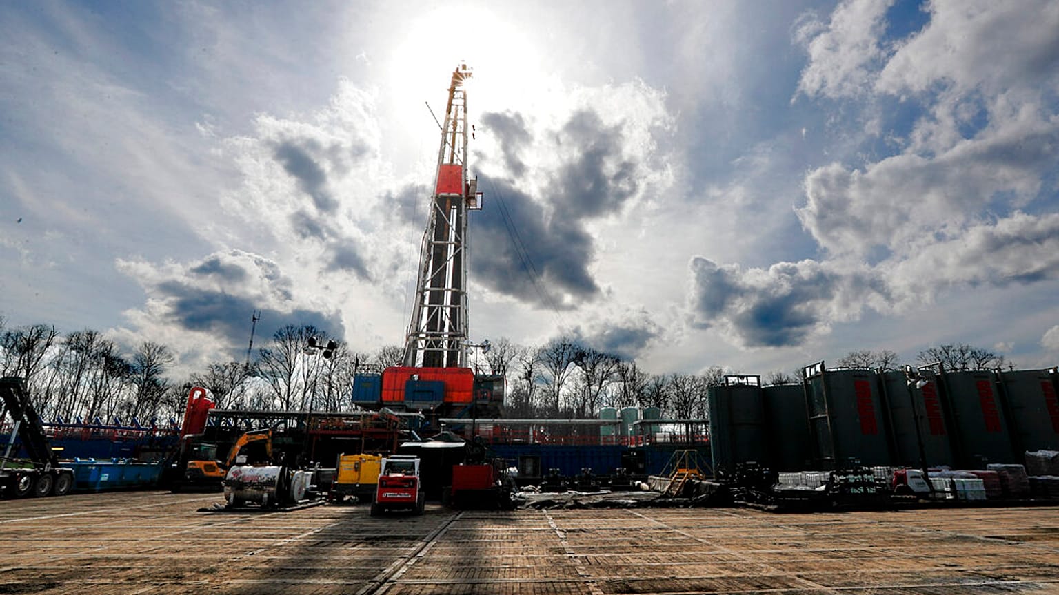 Image d'illustration de 2020 représentant une exploitation d'hydrocarbure.