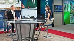 Szijjártó Péter az Euronews stúdiójában Lyonban 