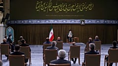 نخستین دیدار علی خامنه‌ای با اعضای هیئت دولت سیزدهم 