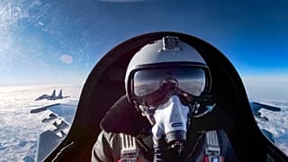 Rus Su-30SM savaş uçağı Belarus semalarında uçtu
