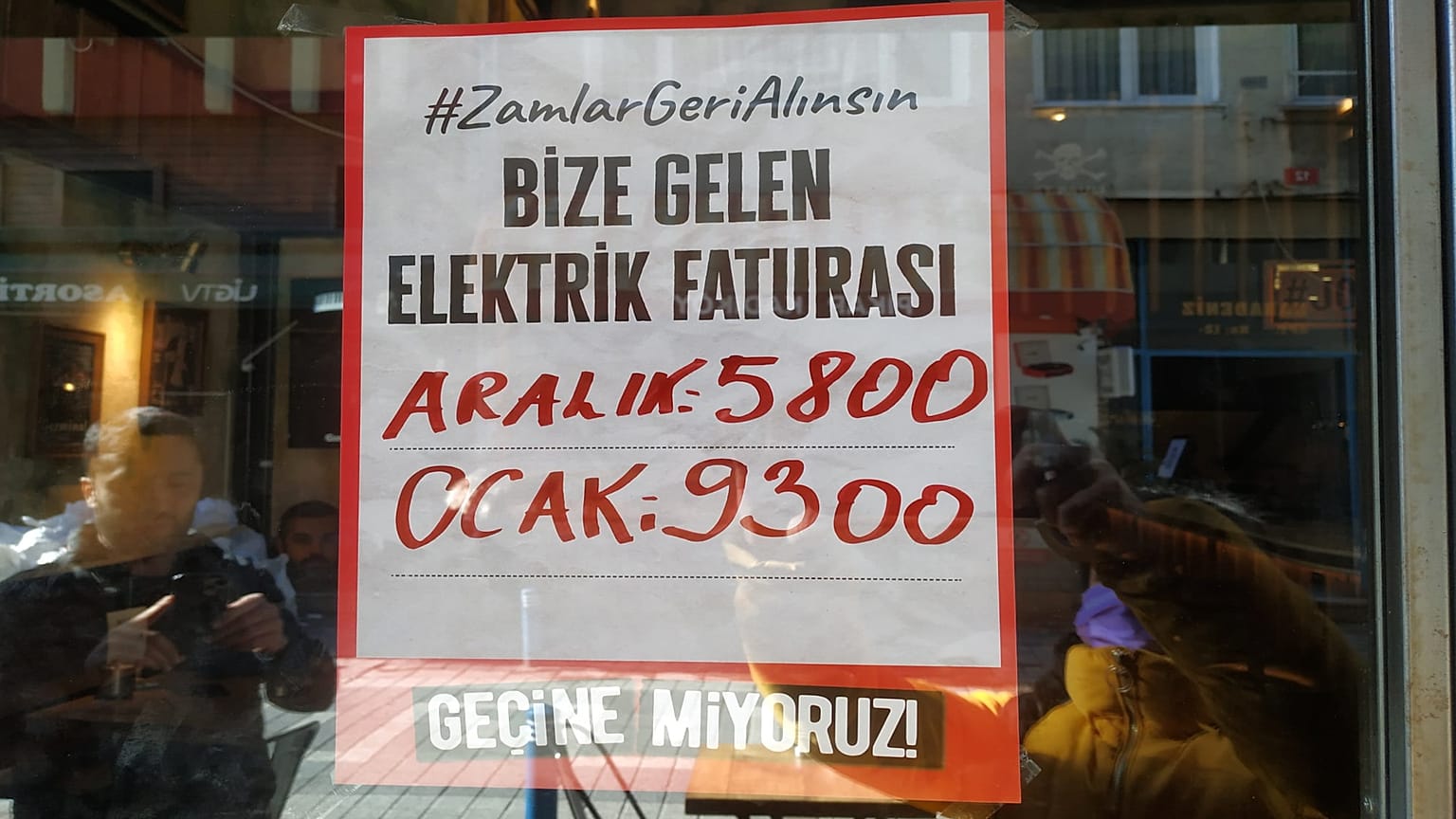 Elektrik zammı sadece hanelerin değil, esnafın da tepkisine neden oldu