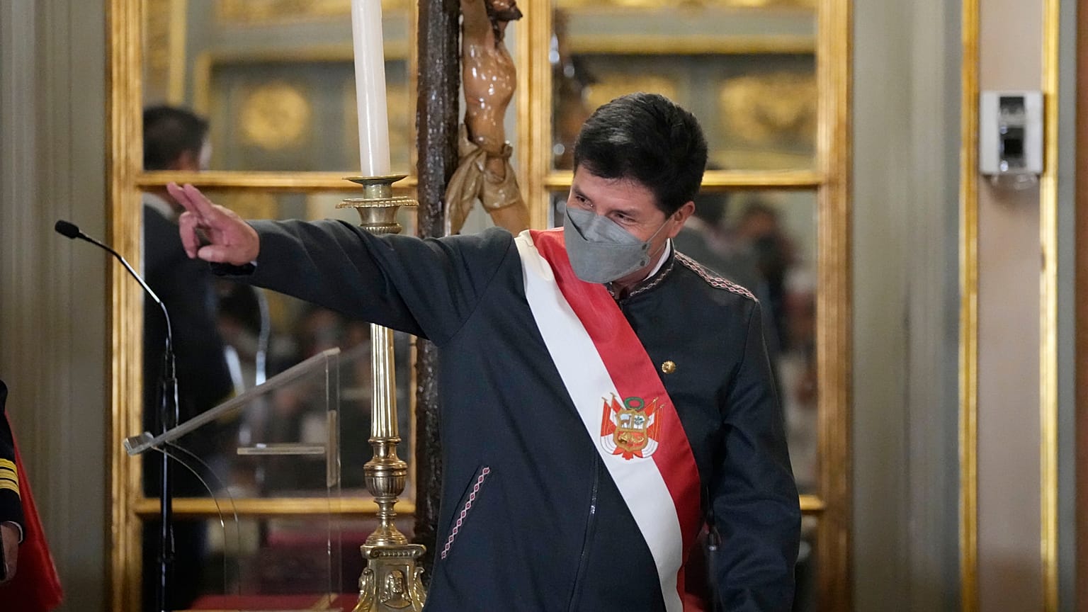 El presidente de Perú, Pedro Castillo, durante la toma de posesión de su nuevo gabinete en el palacio de gobierno, 8/2/2022, Lima, Perú