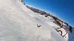 Acrobacias arrojadas na neve do Canadá