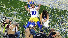 Los Angeles Rams Wide Receiver Cooper Kupp feier Super Bowl Sieg