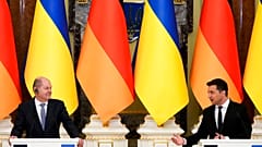 Scholz sicherte Selenskyj Millionen-Hilfen aus laufenden Krediten und die Unterstützung Deutschlands zu.