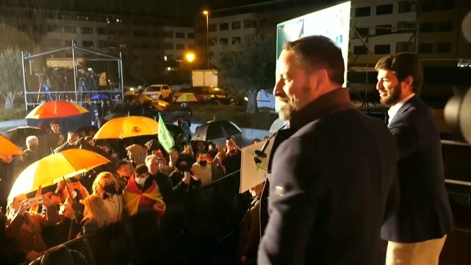El candidato de Vox en Castilla y León, Juan García-Gallardo, y el líder nacional de Vox, Santiago Abascal.