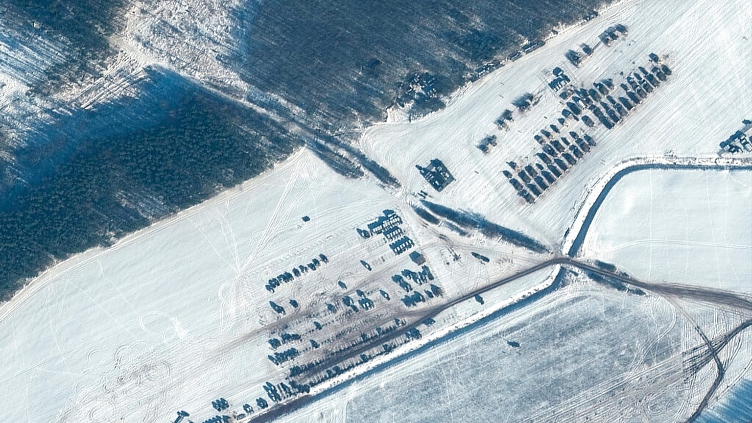 Russische Truppen in der Nähe der Grenze der Ukraine