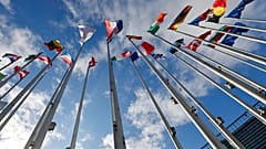 Zirvede liderlerin ele alacağı öncelikli konuyu ekonomi oluşturuyor