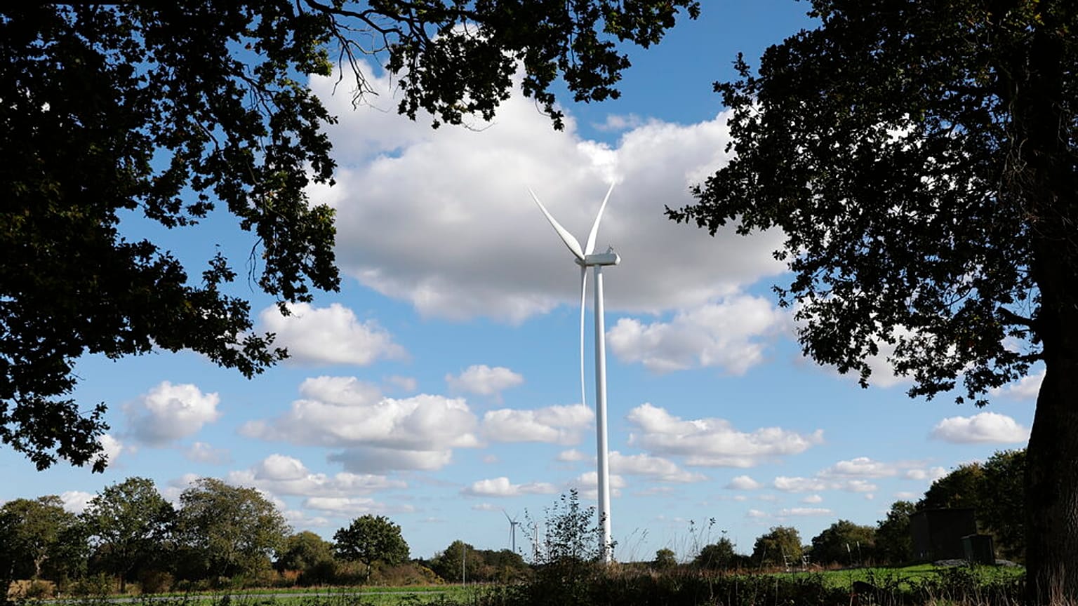 Un parc éolien près de Saint-Père-en-Retz, en Bretagne, le 22 octobre 2021.