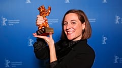 Cine | Oso de Oro de la Berlinale para la película española 'Alcarràs', de Carla Simón