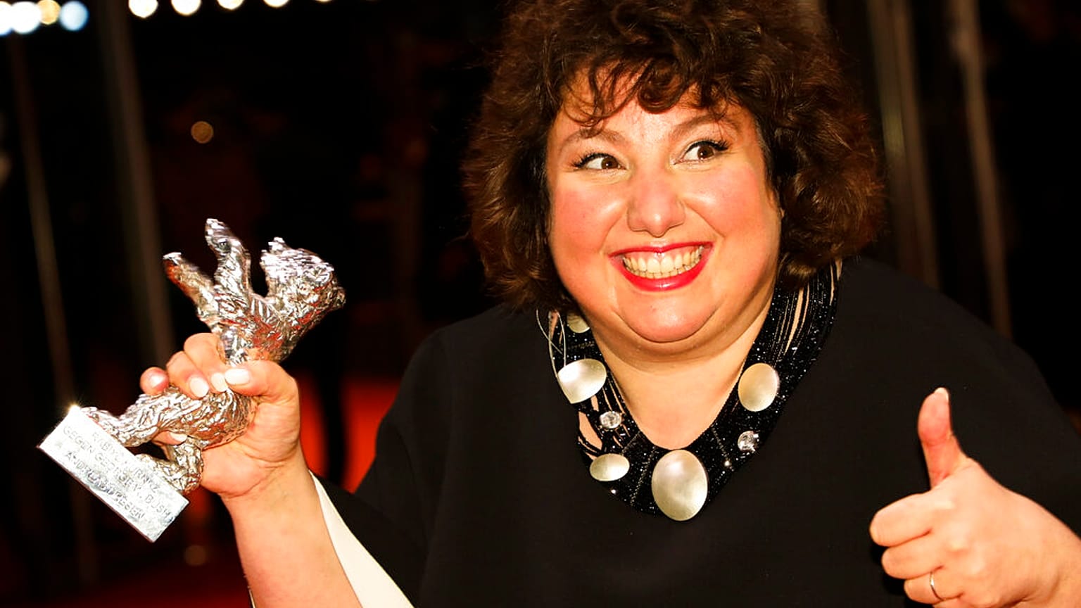 En İyi Başrol Oyuncu dalında “Gümüş Ayı” ödülü Türk kökenli oyuncu Meltem Kaptan’a verildi.