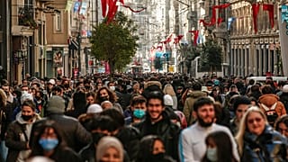Mutlu olduğunu beyan eden erkeklerin oranı yüzde 43,9 kadınların yüzde 54,6 oldu